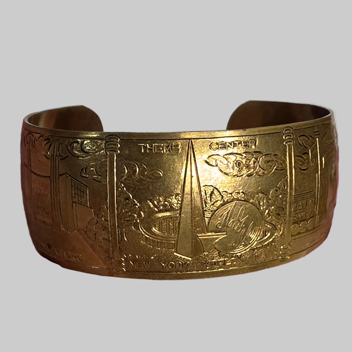 1939 New York World's Fair Bracelet with Engravings