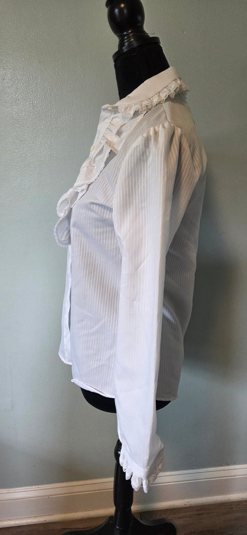 Shapely | Vintage White Blouse