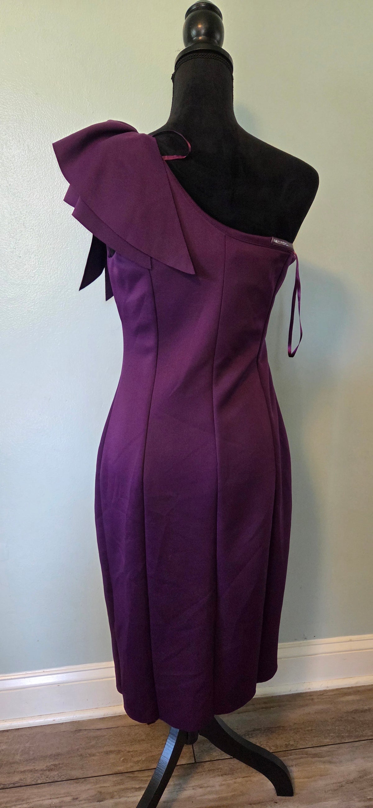 Jessica Howard | One Shoulder Purple Cocktail Dress