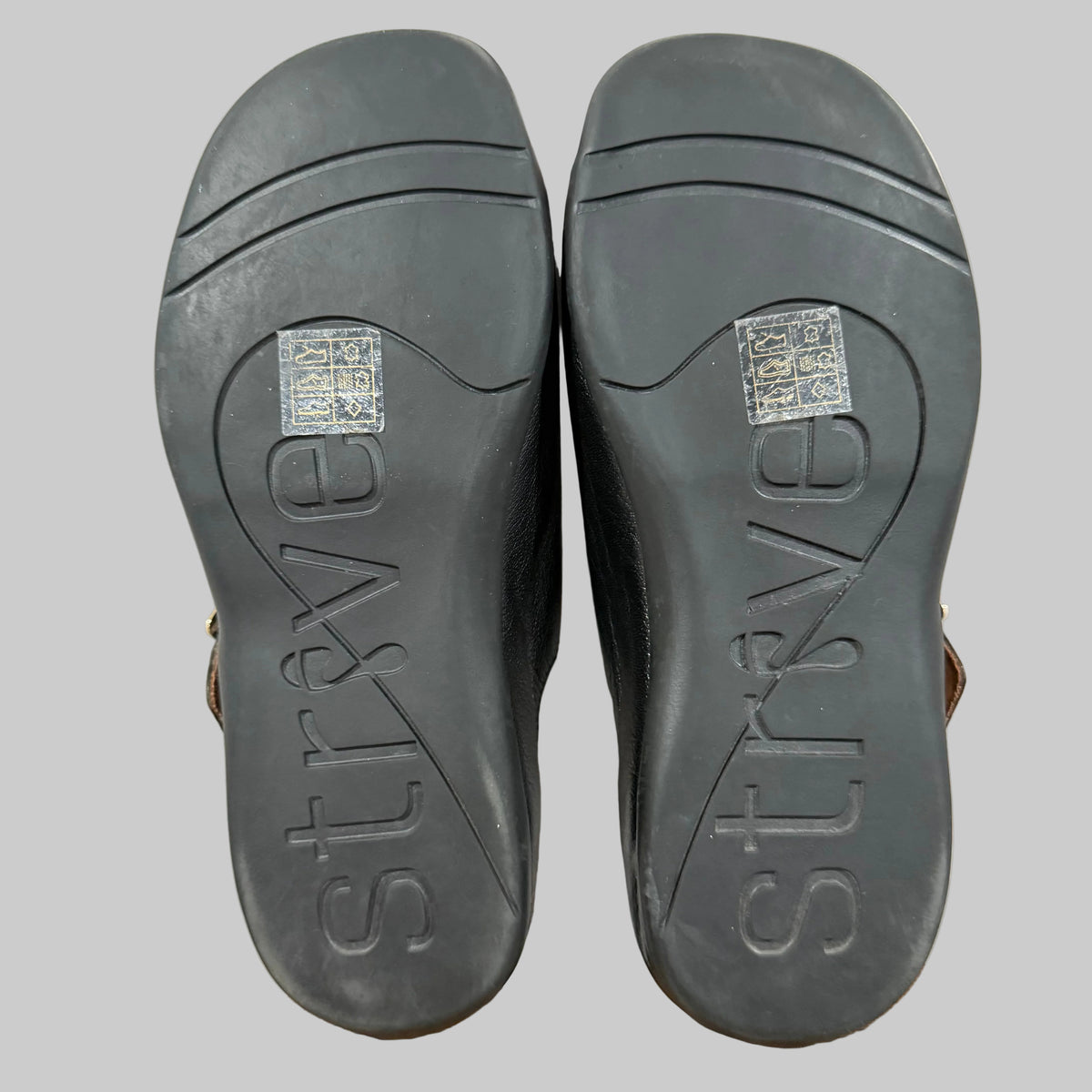 Strive | Java 8 Sandals