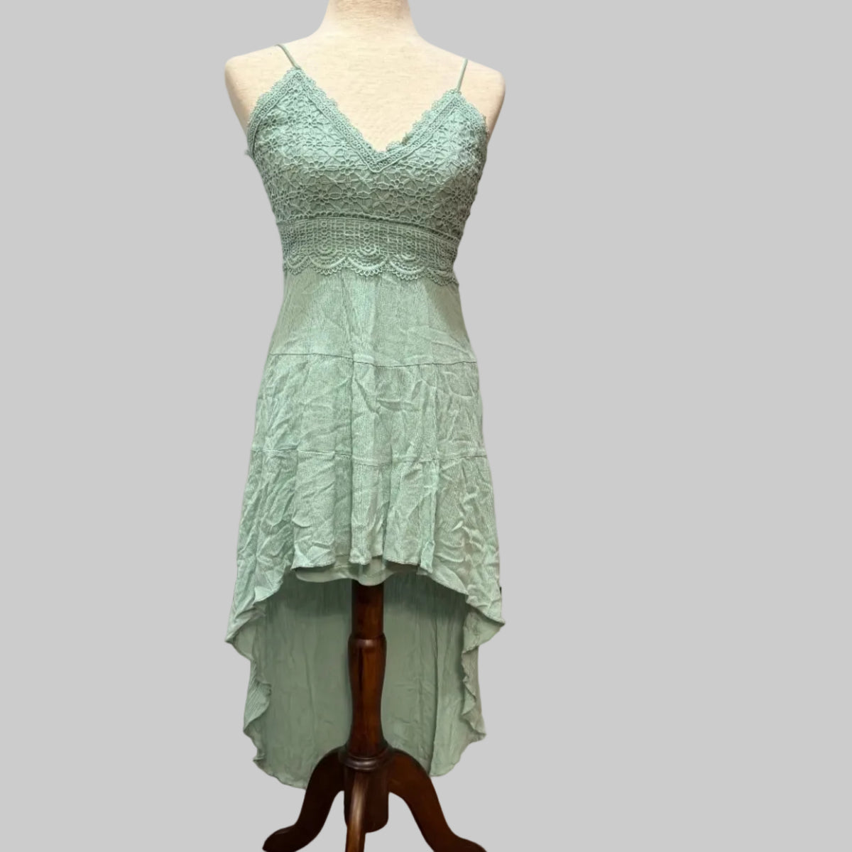 Rue 21 Mint Green Crinkle High Low Dress