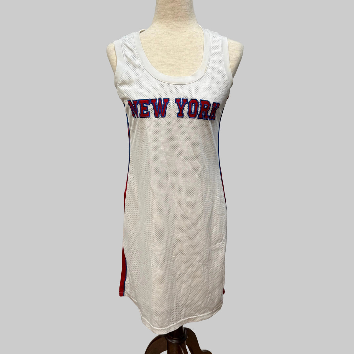 Chesley | White New York Basketball Dress