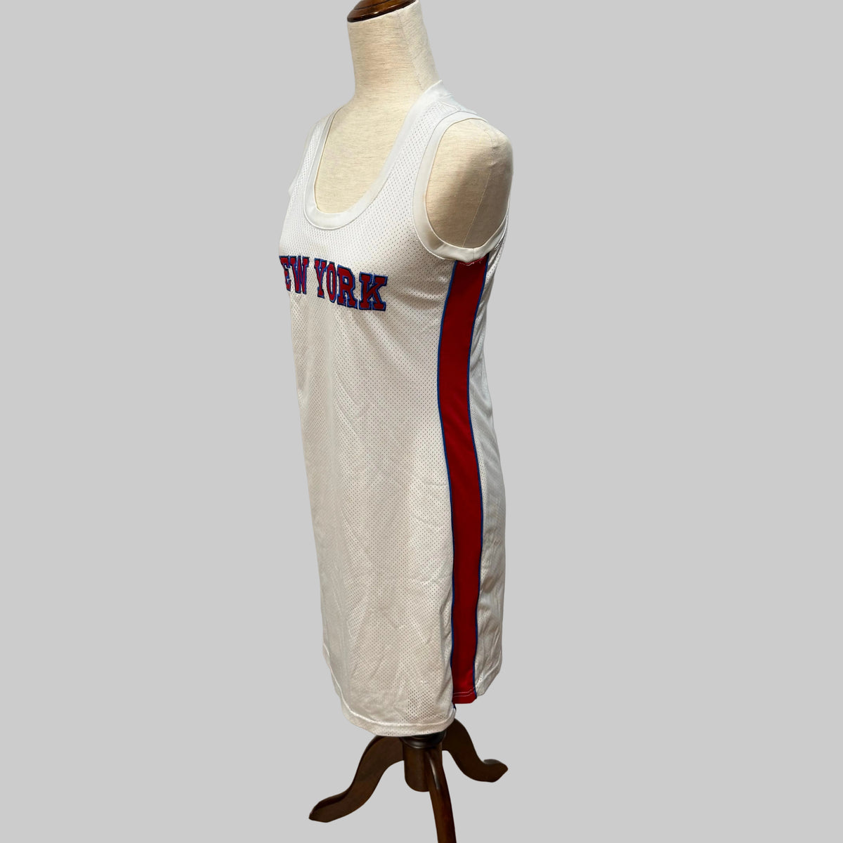 Chesley | White New York Basketball Dress