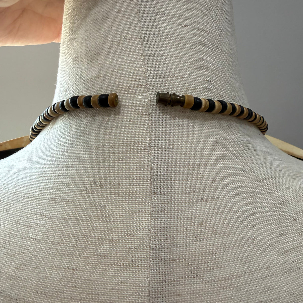 Black and White Samoan Style Ula Nifo Necklace
