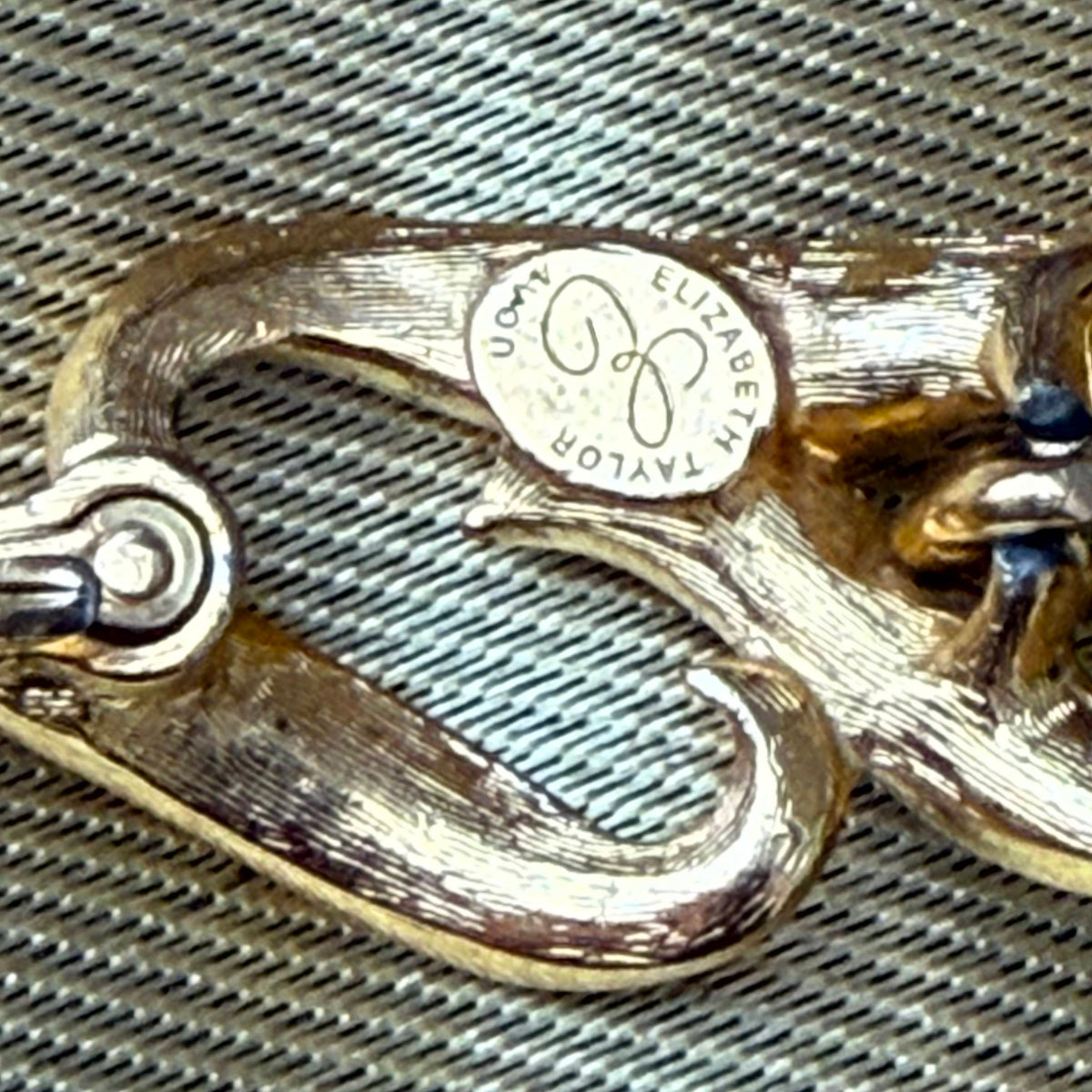 Vintage Avon Elizabeth Taylor Eternal Flame Gold Toned Rhinestone Bracelet