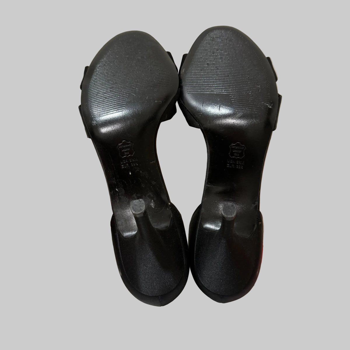 Nina | Black Kitten Heels