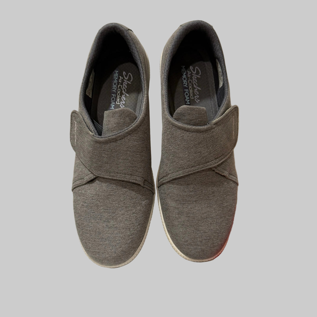 Skechers | Madison Ave Gray Sneakers