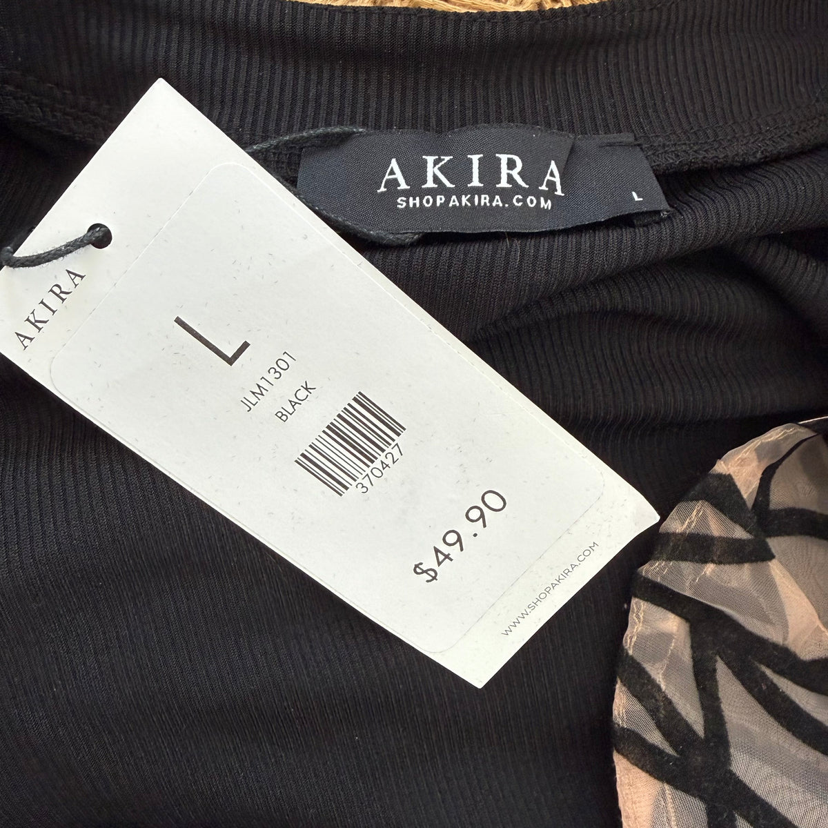 Akira | Zoe Puff Sleeve Top