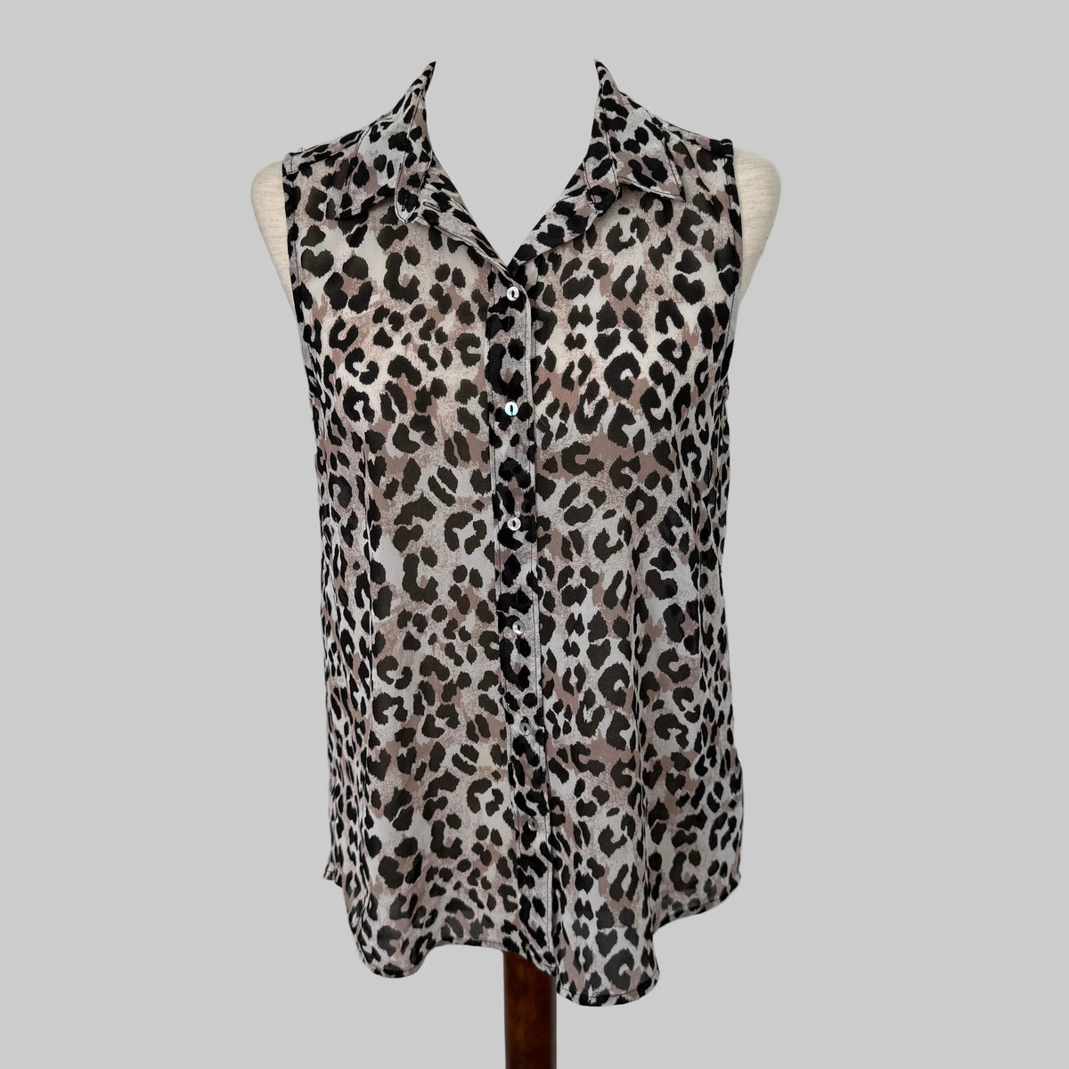 H&M | Hi-Low Sleeveless Button Down