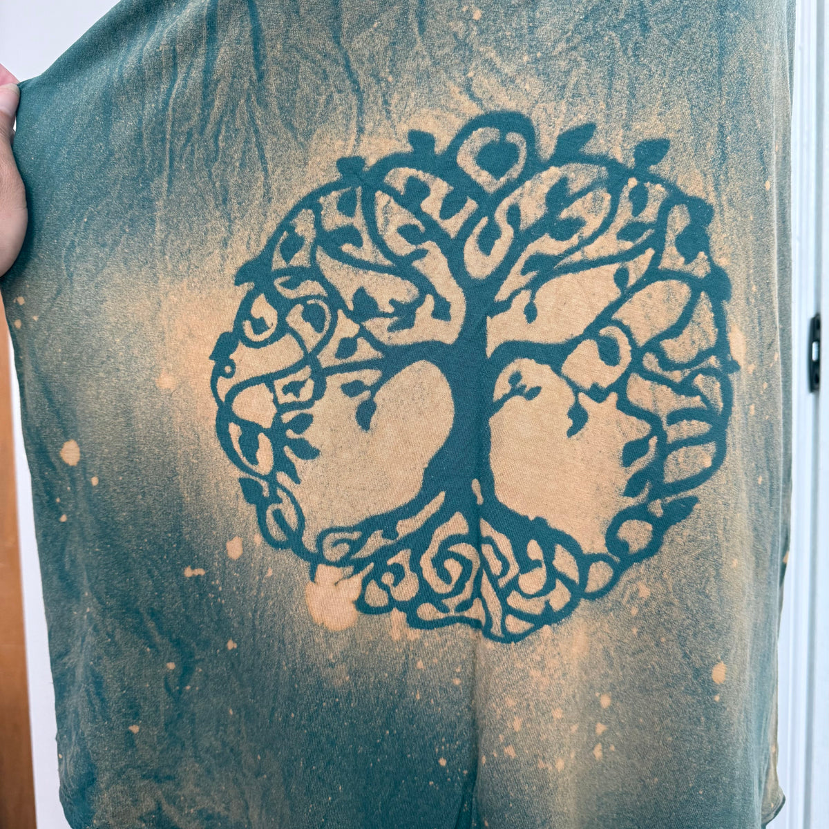 Refashioned Tree of Life Bleach Printed Tank Top Women's Medium
