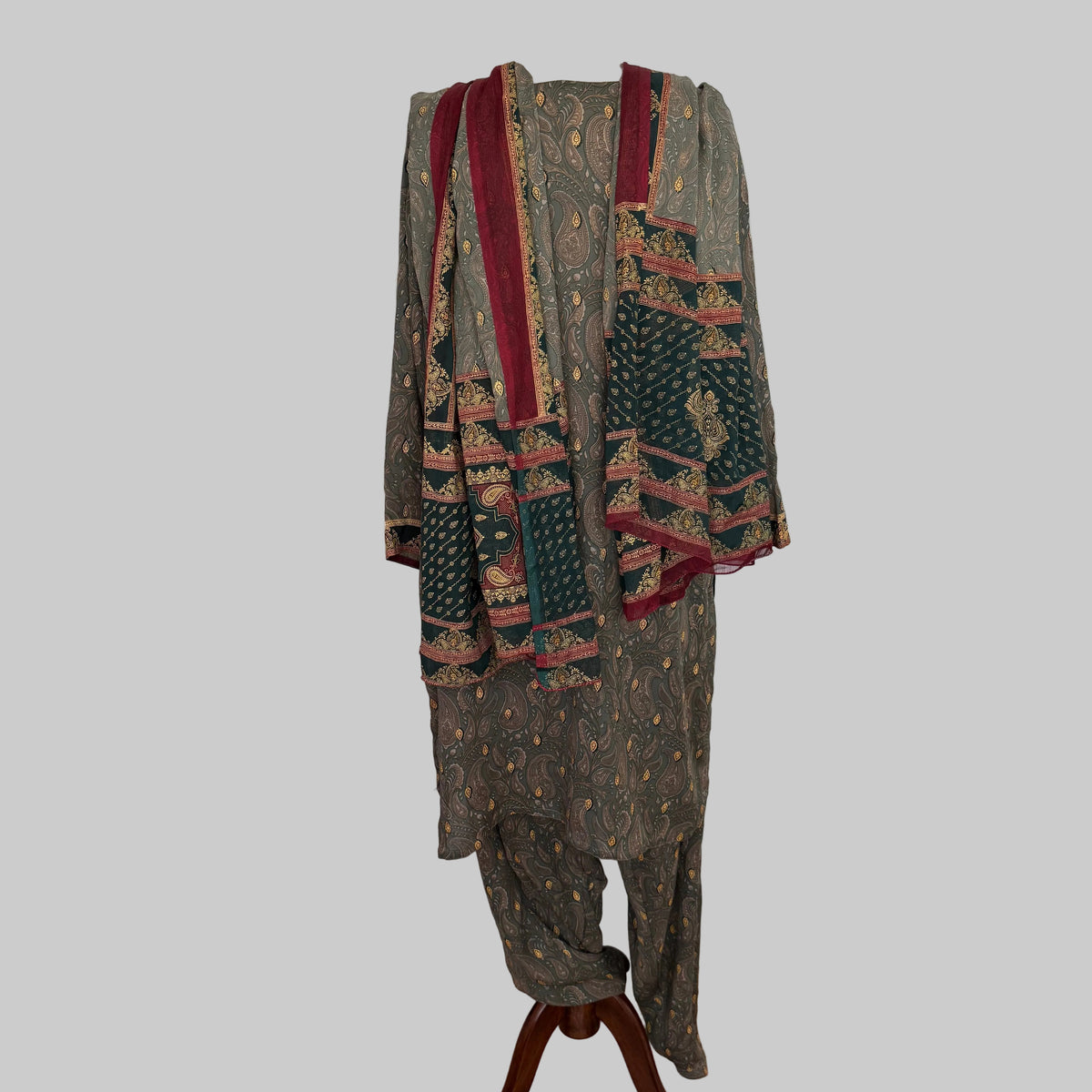 Handmade Kurta 3 Piece Set