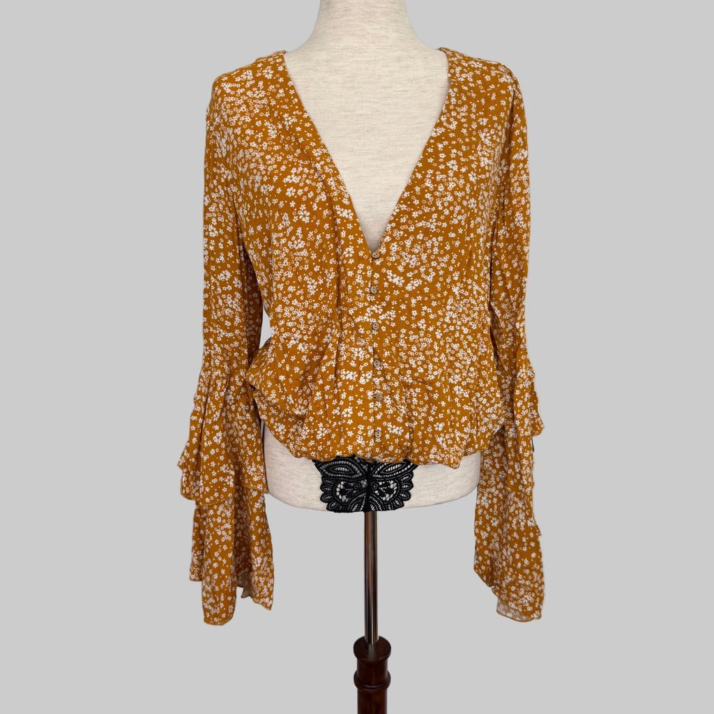 Free People | Intimately NWT Bell Sleeve Bodysuit