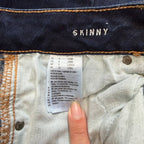 American Eagle | Dark Wash Skinny Super Stretch 6 Long
