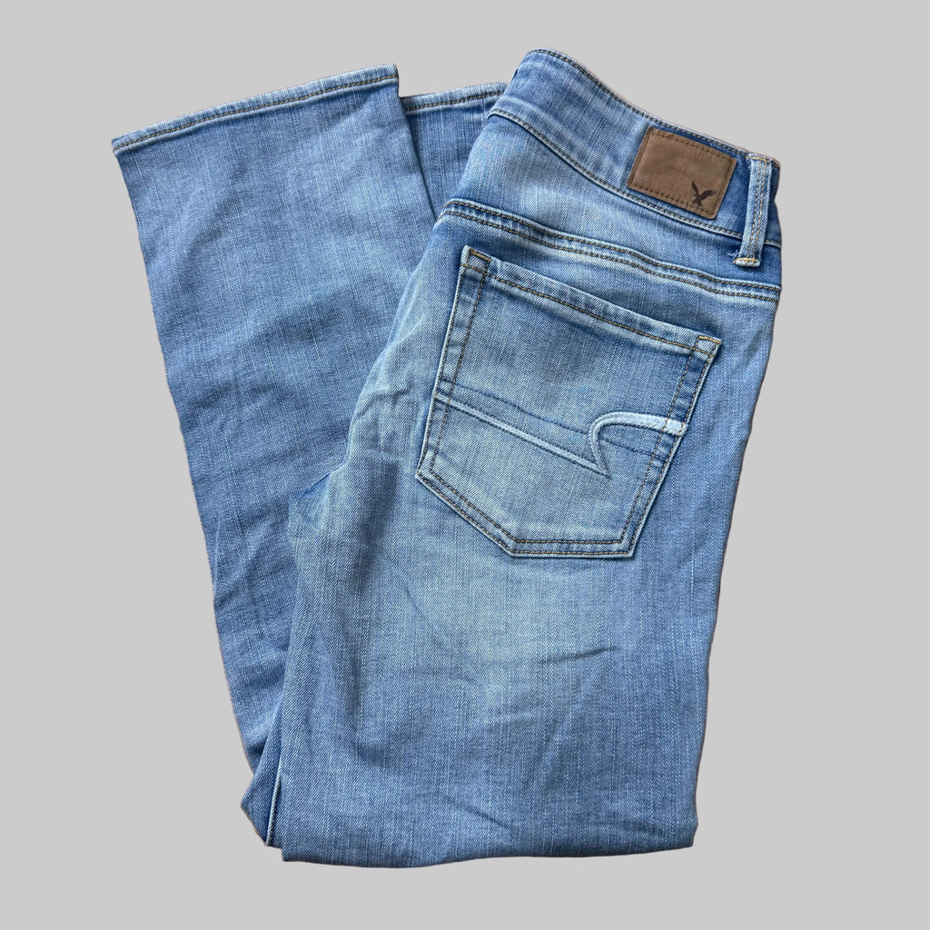 American Eagle | Light Wash Skinny Super Stretch Artist Crop