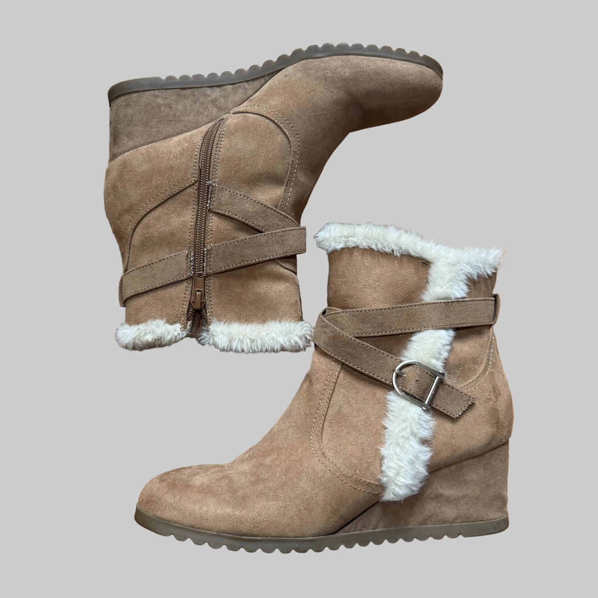 Unisa | Beckey Wedge Ankle Boot