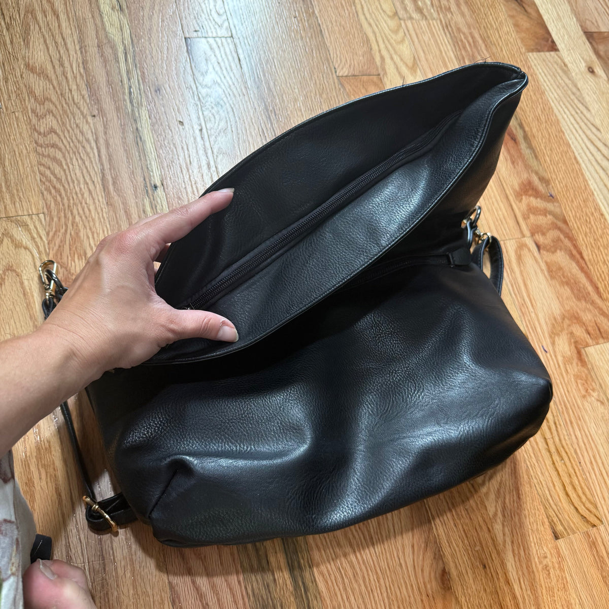 Chinese Laundry | Black Vegan Leather Grommeted Bag